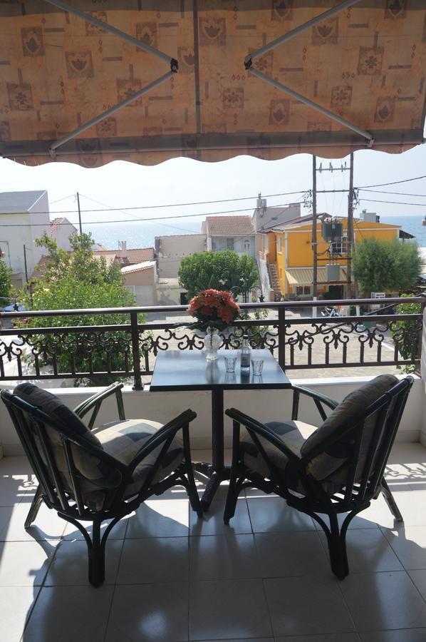 Friendly Studios Ireo  Ngoại thất bức ảnh